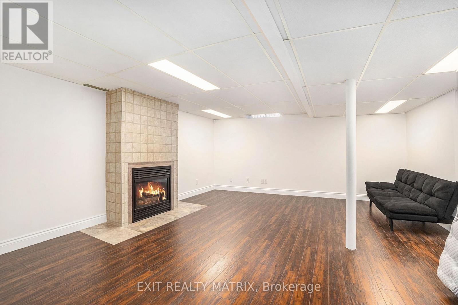 697 Levac Drive, Ottawa, Ontario  K4A 2R3 - Photo 23 - X12856194