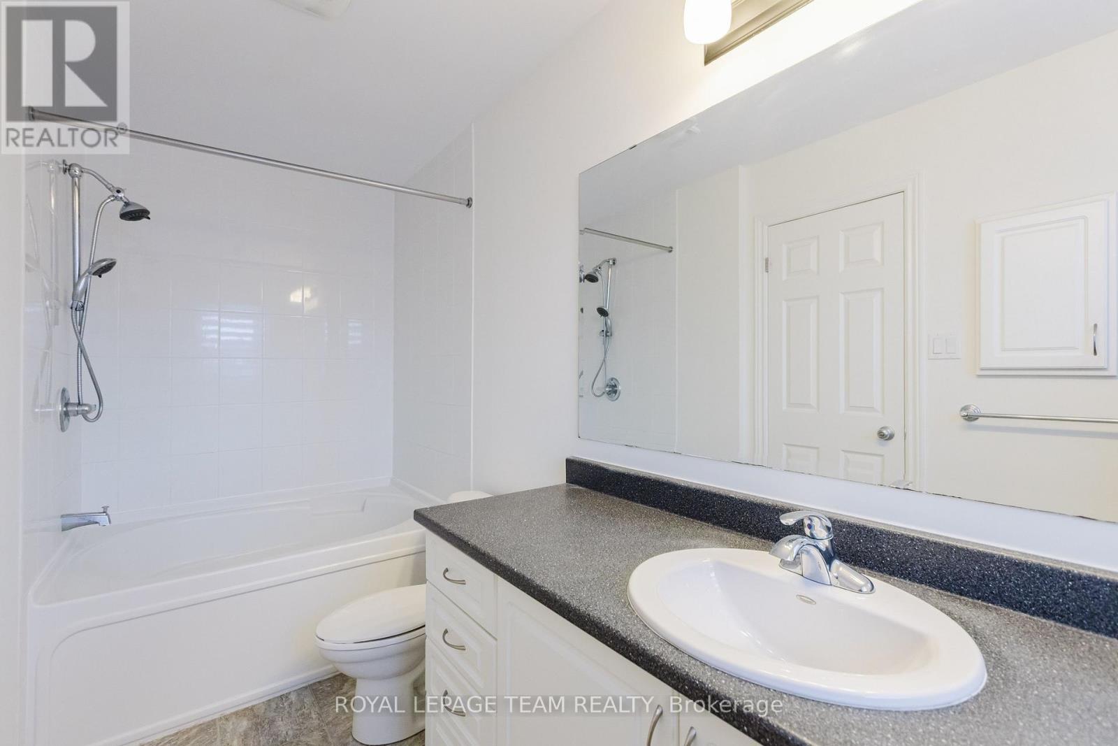 637 Clearbrook Drive, Ottawa, Ontario  K2J 5S1 - Photo 17 - X12856306