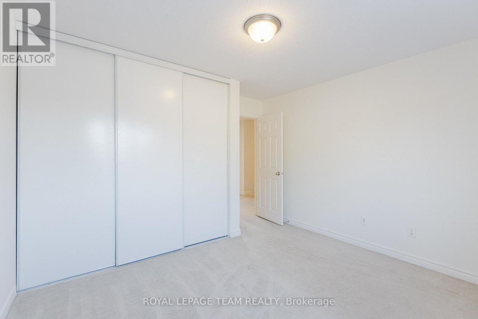 637 Clearbrook Drive, Ottawa, Ontario  K2J 5S1 - Photo 20 - X12856306