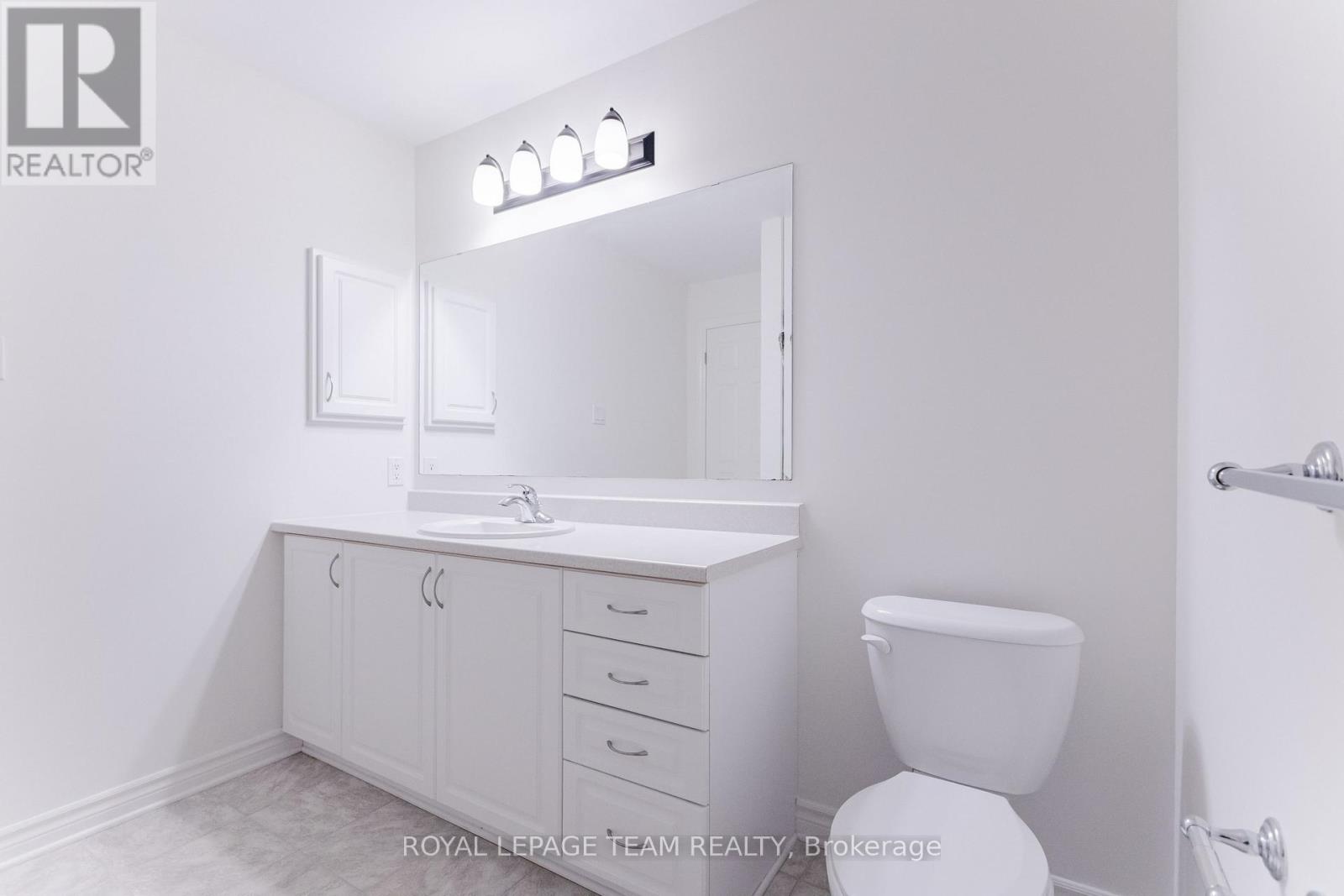 637 Clearbrook Drive, Ottawa, Ontario  K2J 5S1 - Photo 23 - X12856306