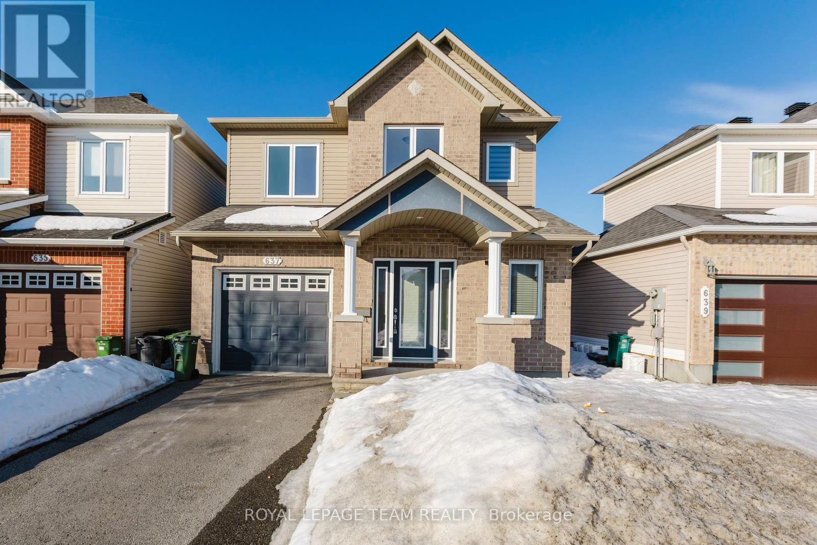 637 Clearbrook Drive, Ottawa, Ontario  K2J 5S1 - Photo 3 - X12856306