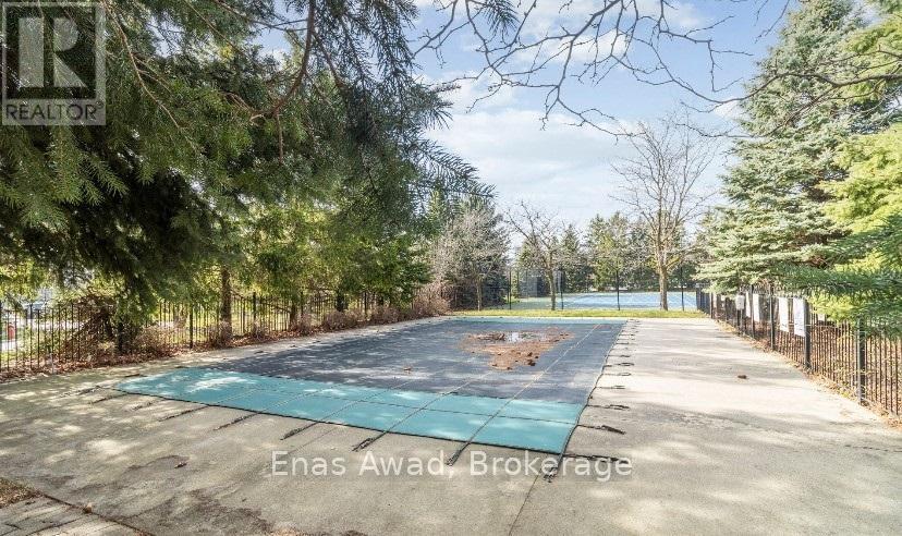 601 - 91 Townsgate Drive, Vaughan, Ontario  L4J 8E8 - Photo 15 - N12856286