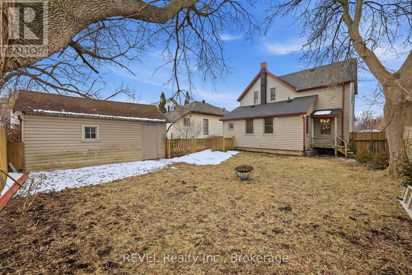 225 Ross Street, St. Thomas, Ontario  N5R 3Y5 - Photo 34 - X12856336