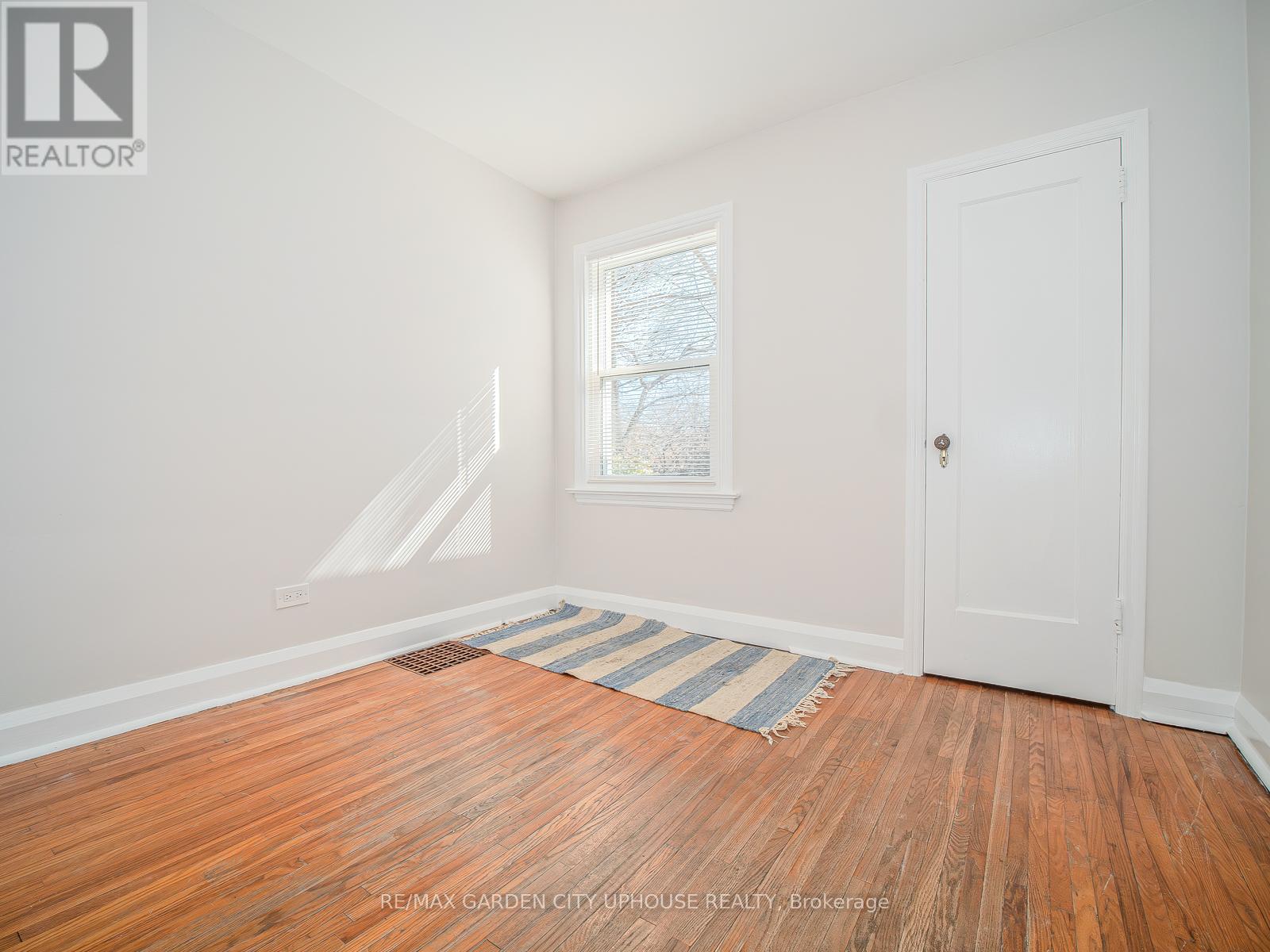 167 Dalhousie Avenue, St. Catharines (Port Dalhousie), Ontario  L2N 4X6 - Photo 11 - X12856380