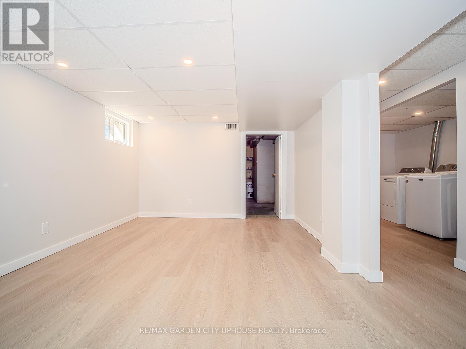 167 Dalhousie Avenue, St. Catharines (Port Dalhousie), Ontario  L2N 4X6 - Photo 13 - X12856380