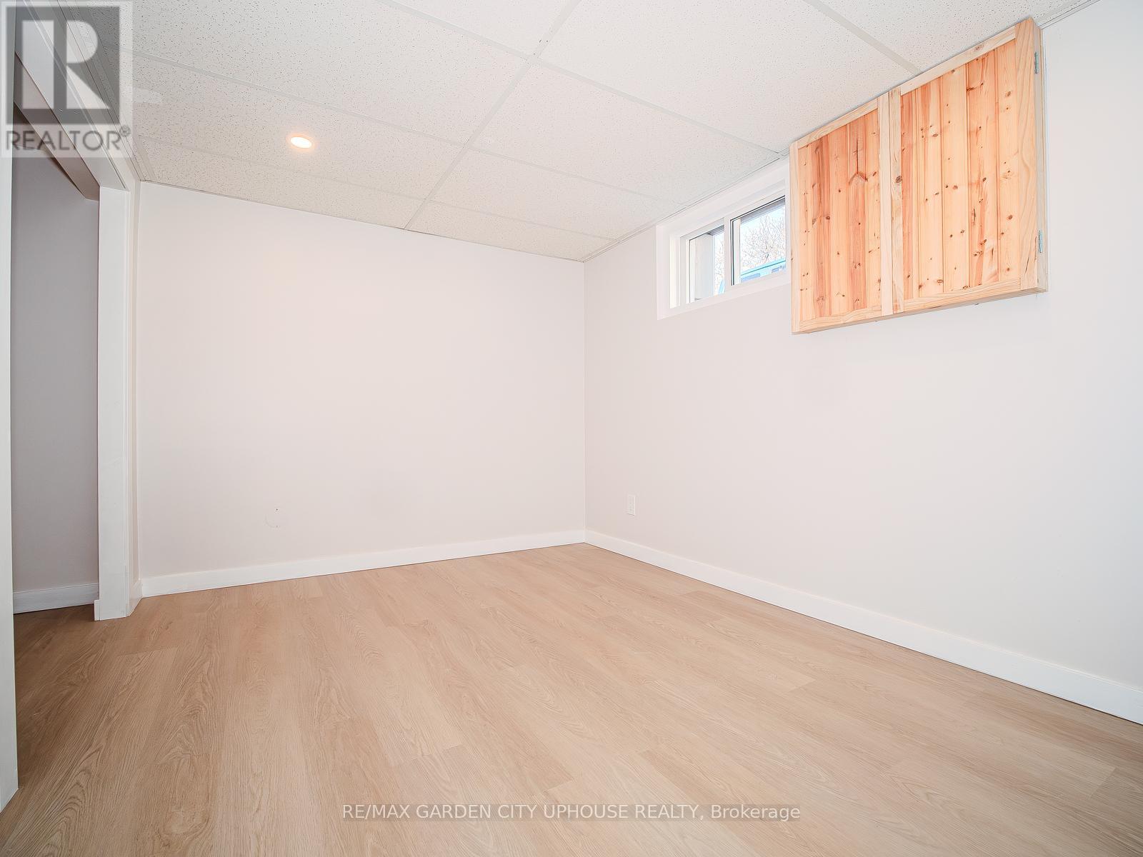 167 Dalhousie Avenue, St. Catharines (Port Dalhousie), Ontario  L2N 4X6 - Photo 16 - X12856380