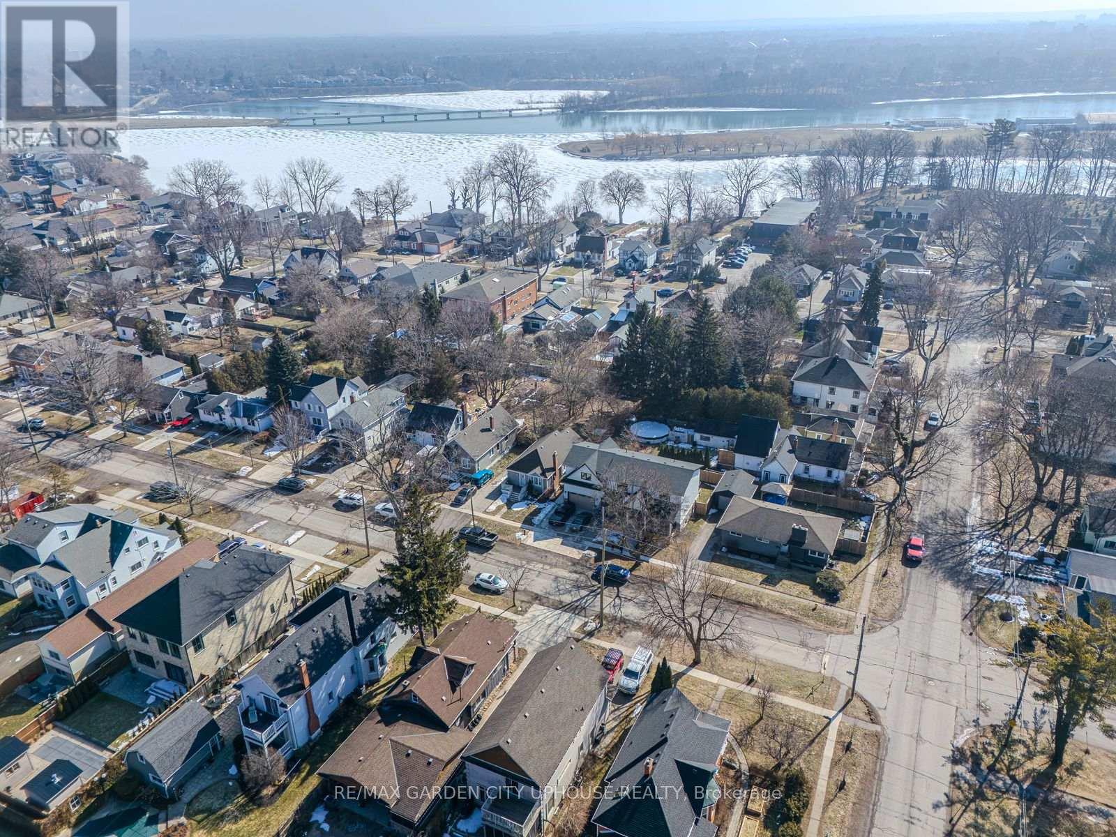 167 Dalhousie Avenue, St. Catharines (Port Dalhousie), Ontario  L2N 4X6 - Photo 22 - X12856380