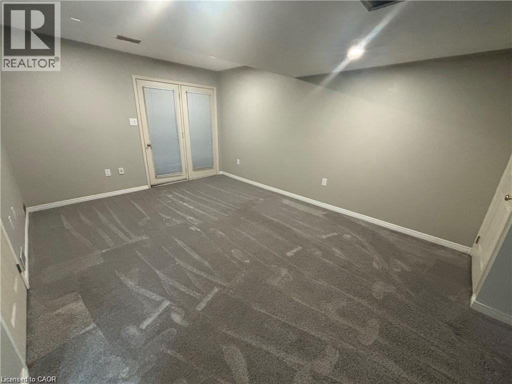 72 Stone Church Road W Unit# 46, Hamilton, Ontario  L9B 2H8 - Photo 2 - 40782595