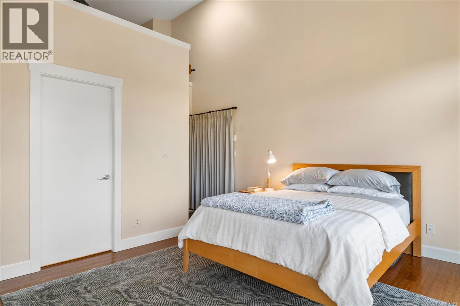 304 1035 Sutlej St, Victoria, British Columbia  V8V 2V9 - Photo 30 - 1027449