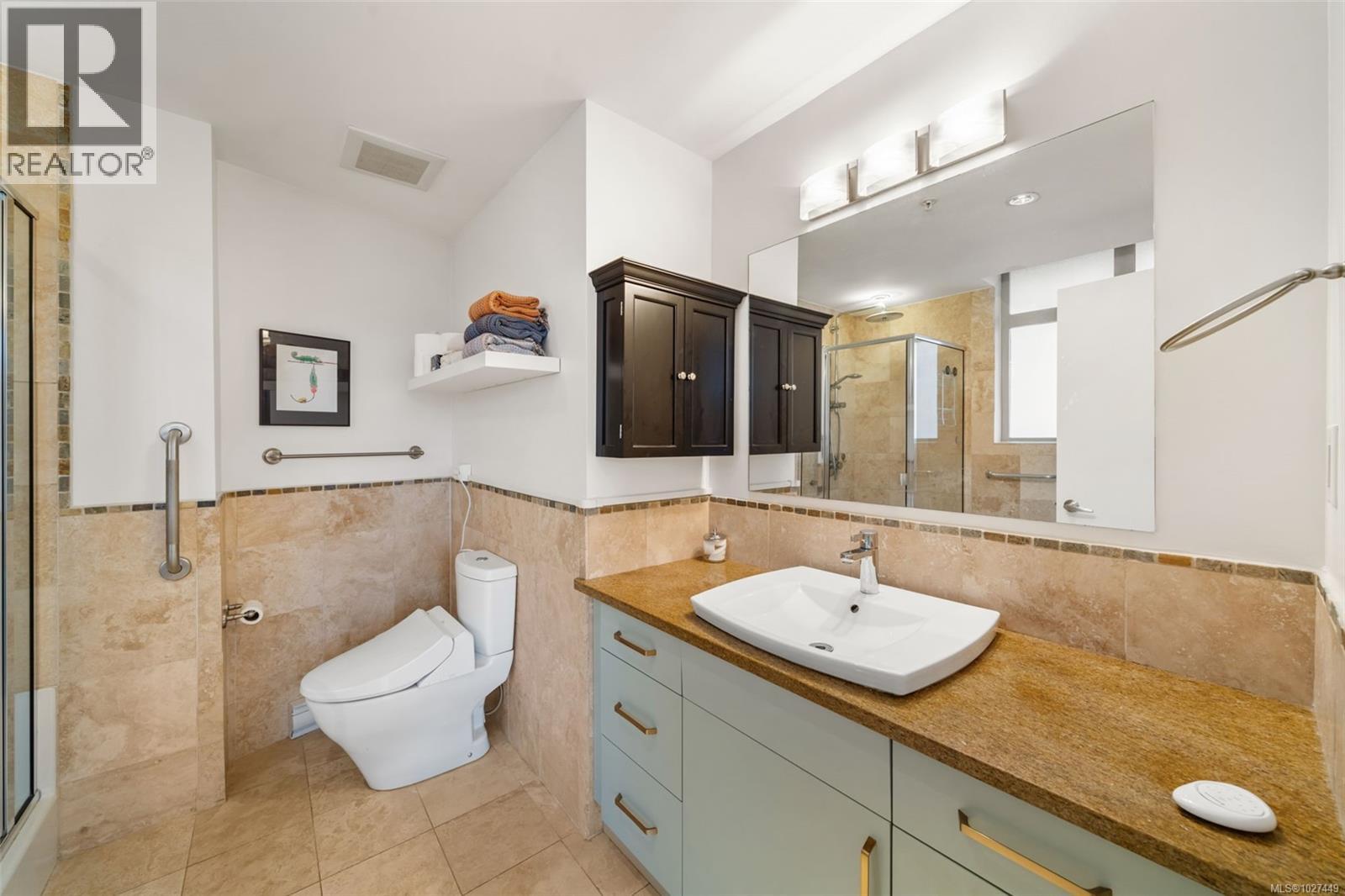 304 1035 Sutlej St, Victoria, British Columbia  V8V 2V9 - Photo 32 - 1027449