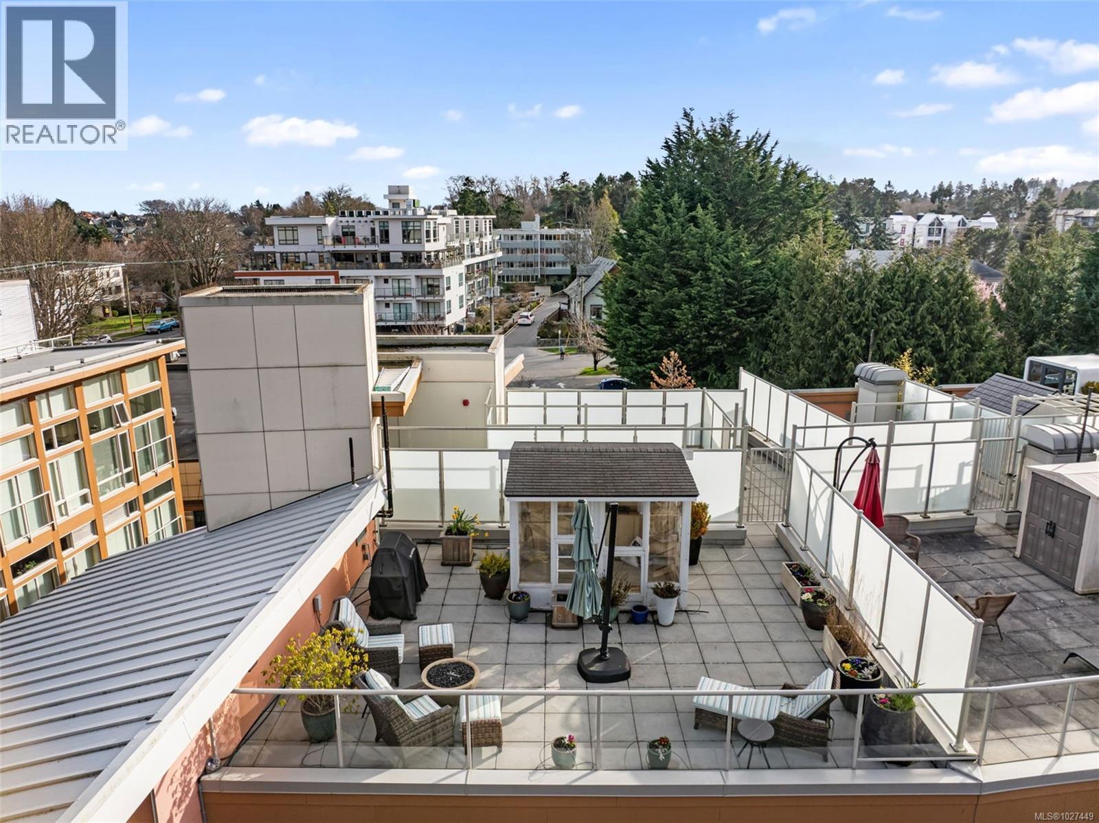 304 1035 Sutlej St, Victoria, British Columbia  V8V 2V9 - Photo 22 - 1027449