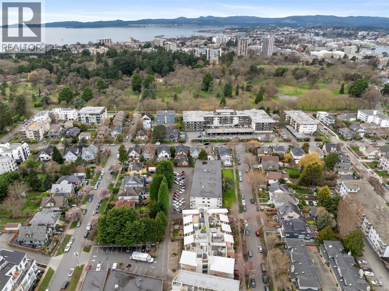 304 1035 Sutlej St, Victoria, British Columbia  V8V 2V9 - Photo 43 - 1027449