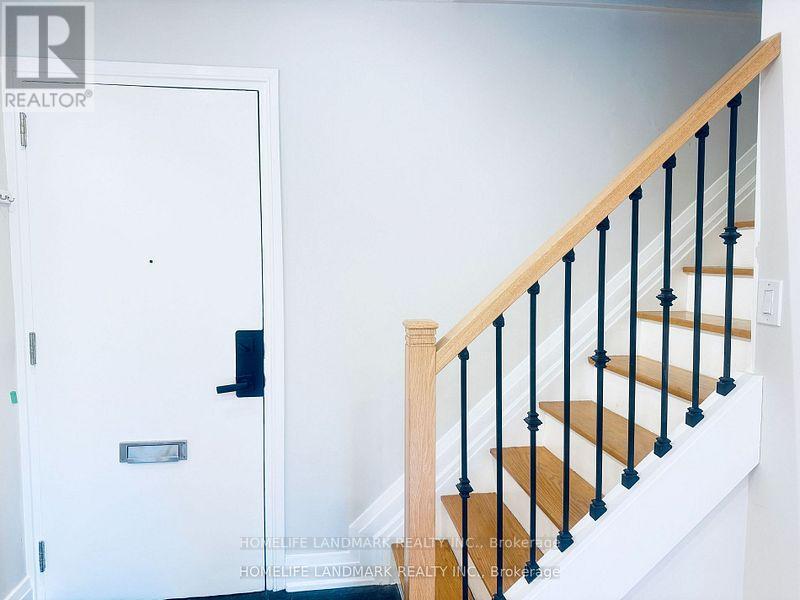 213 - 5879 Bathurst Street, Toronto, Ontario  M2R 1Y7 - Photo 13 - C12856170