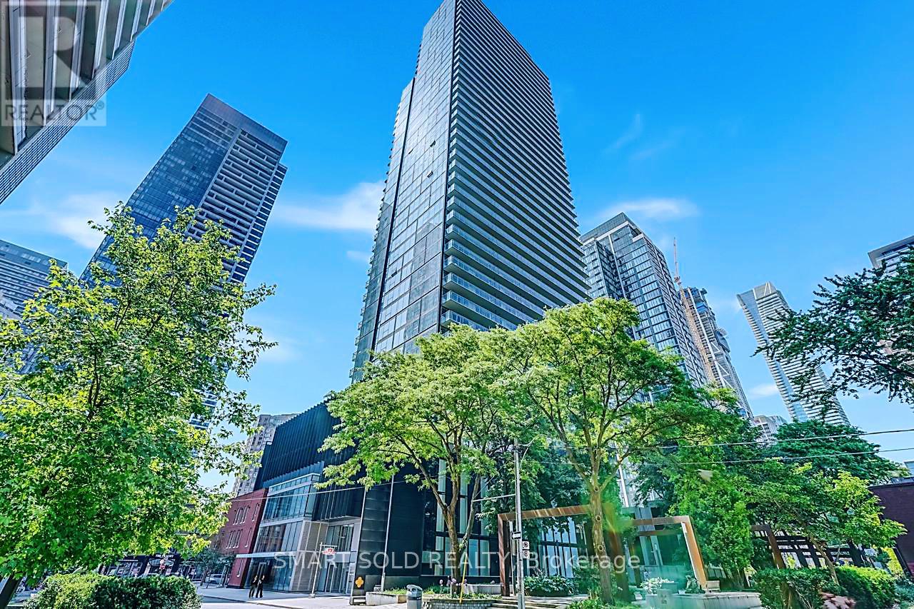 2606 - 3 Gloucester Street, Toronto, Ontario  M4Y 0C6 - Photo 1 - C12856192