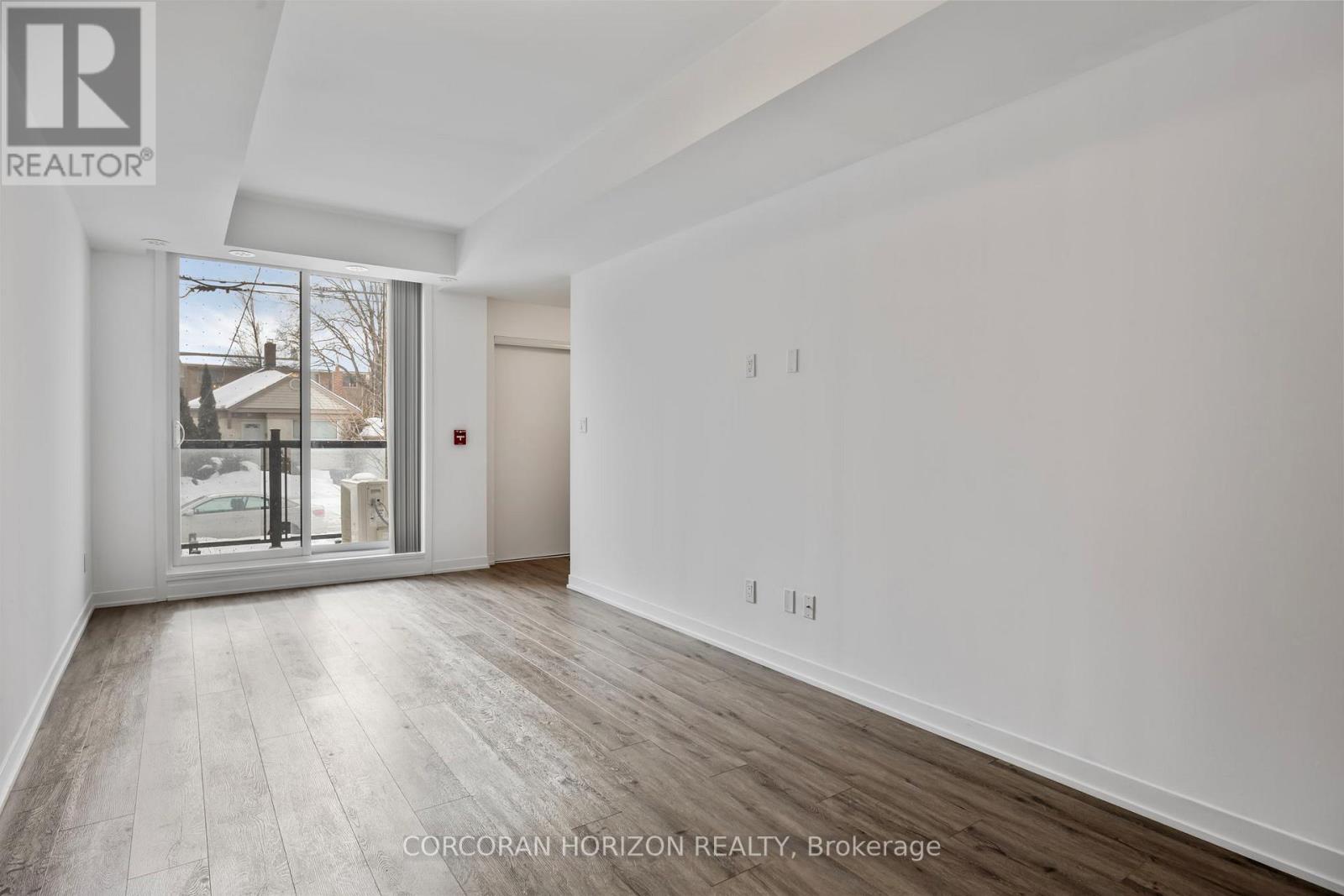 6 - 12 Marquette Avenue, Toronto, Ontario  M6A 0E1 - Photo 7 - C12856198