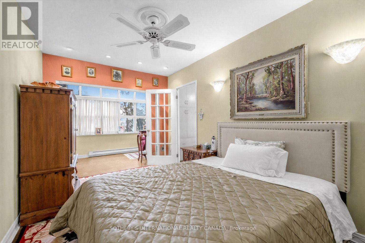 202 - 8 Hawthorn Avenue, Toronto, Ontario  M4W 2Z2 - Photo 20 - C12856242