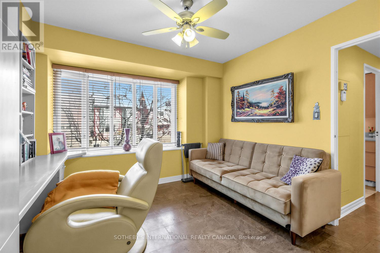 202 - 8 Hawthorn Avenue, Toronto, Ontario  M4W 2Z2 - Photo 25 - C12856242