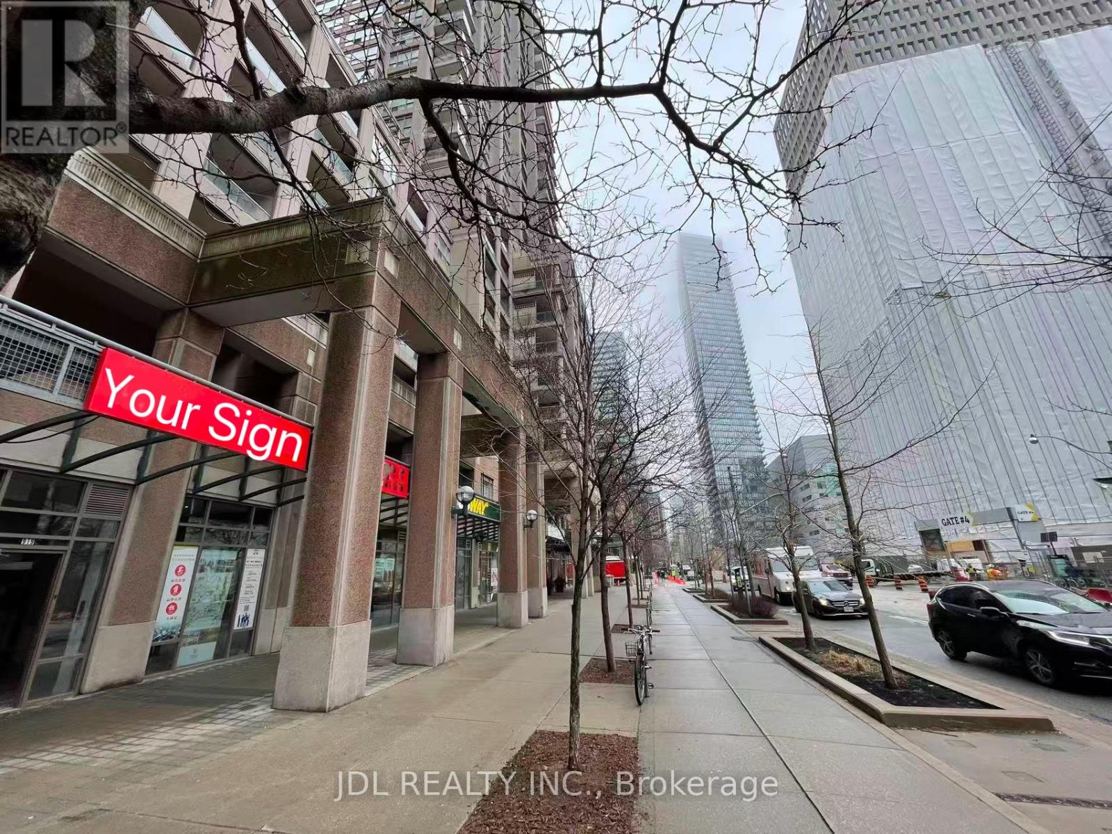 R1a - 925 Bay Street, Toronto, Ontario  M5S 3L4 - Photo 1 - C12856268