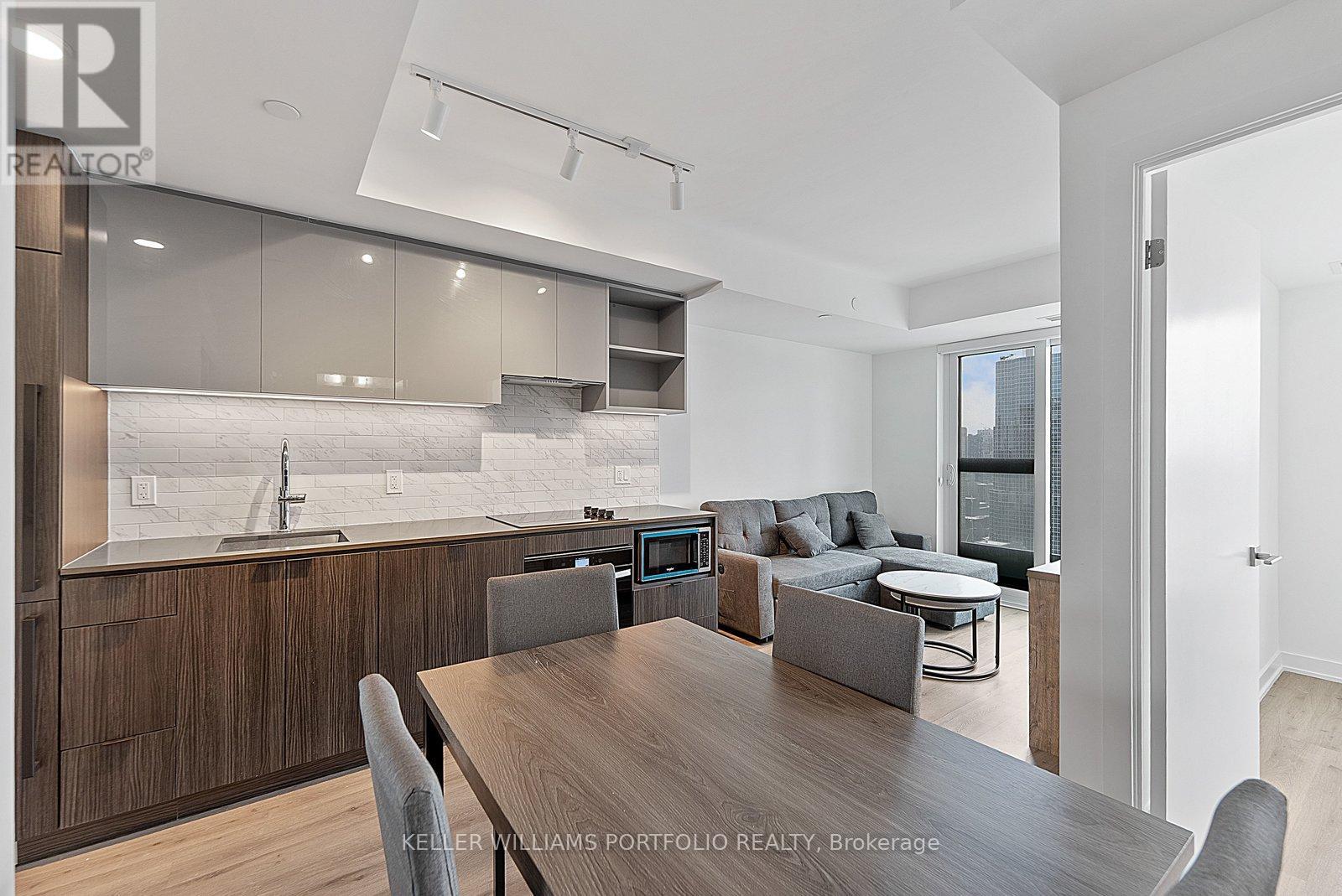 3816 - 252 Church Street, Toronto, Ontario  M5B 0E6 - Photo 8 - C12856394