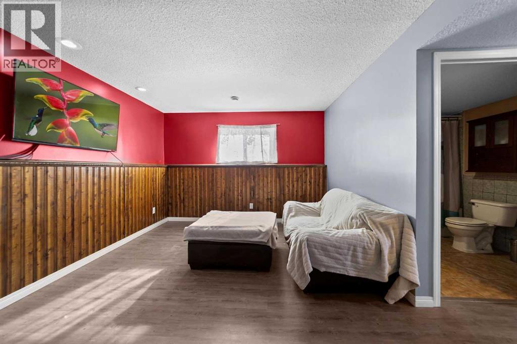 6801 40 Avenueclose, Camrose, Alberta  T4V 5A7 - Photo 16 - A2290289