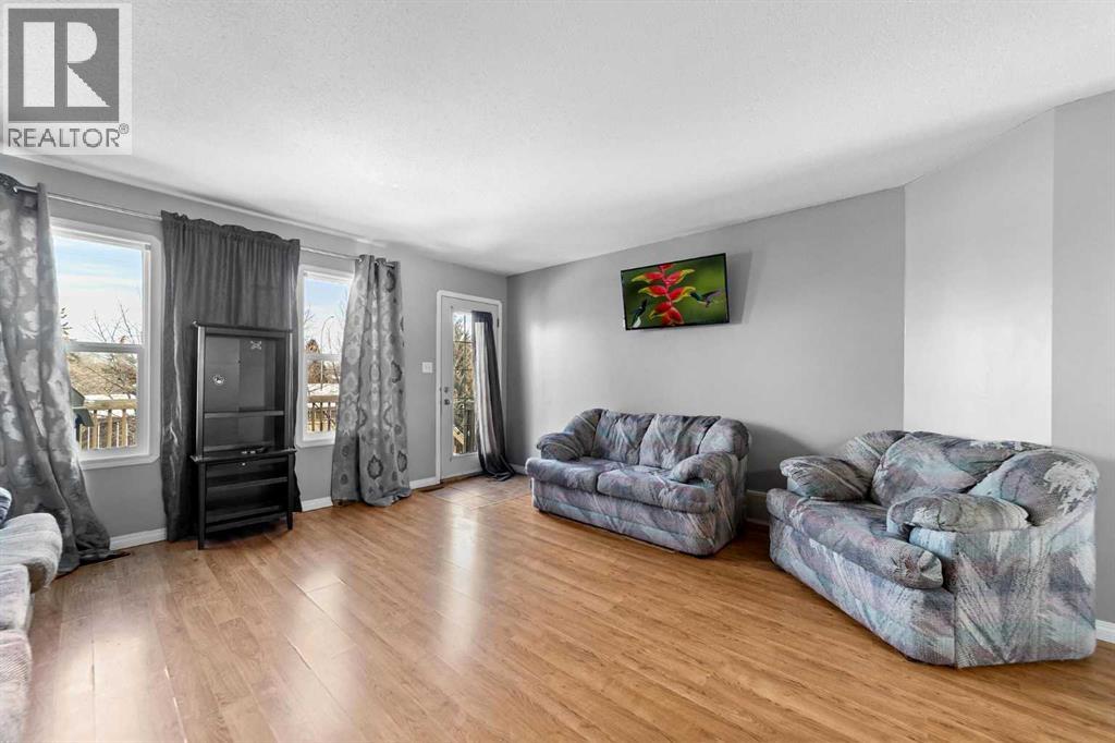 6801 40 Avenueclose, Camrose, Alberta  T4V 5A7 - Photo 10 - A2290289