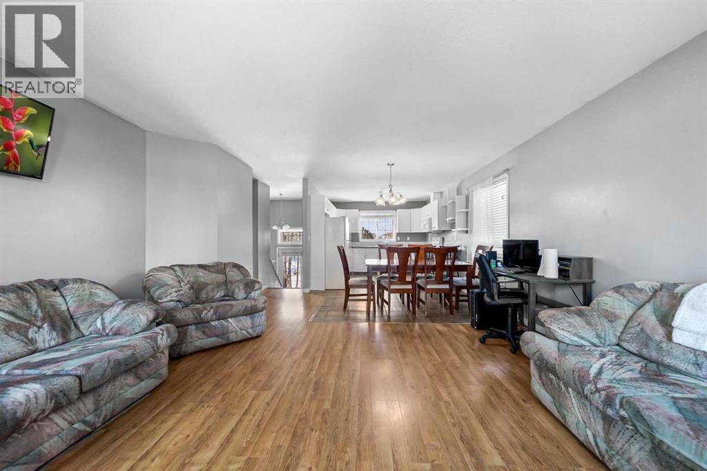 6801 40 Avenueclose, Camrose, Alberta  T4V 5A7 - Photo 9 - A2290289