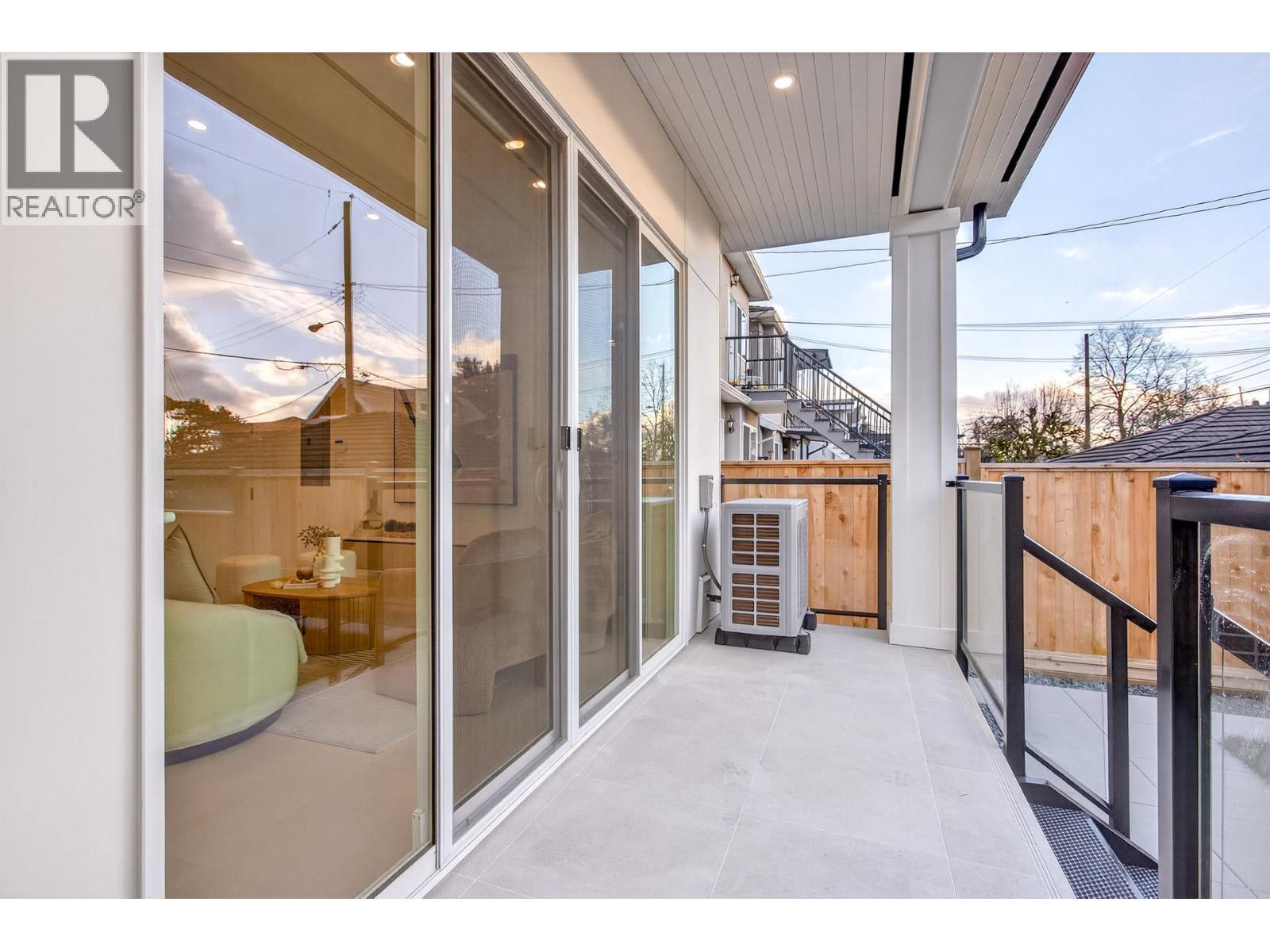 2 6933 Prince Edward Street, Vancouver, British Columbia  V5X 3P2 - Photo 32 - R3097032