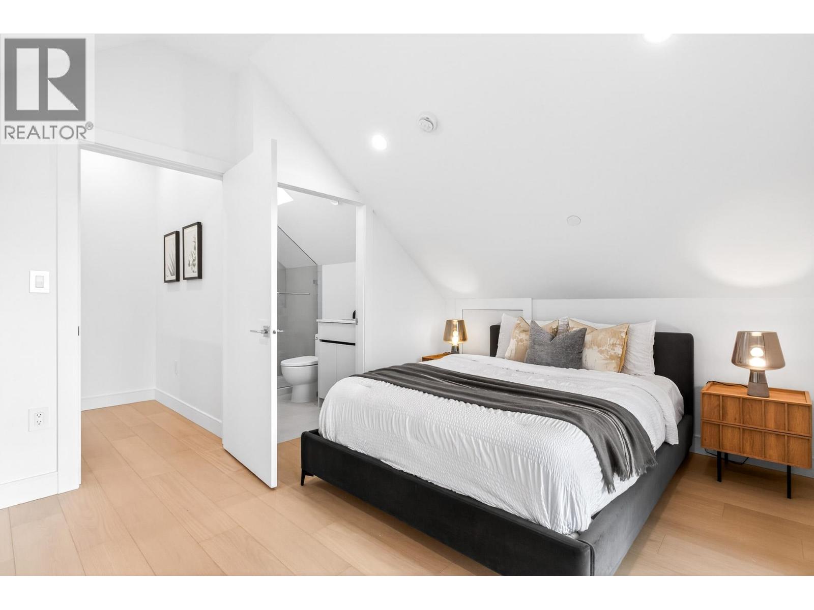 2 6933 Prince Edward Street, Vancouver, British Columbia  V5X 3P2 - Photo 25 - R3097032