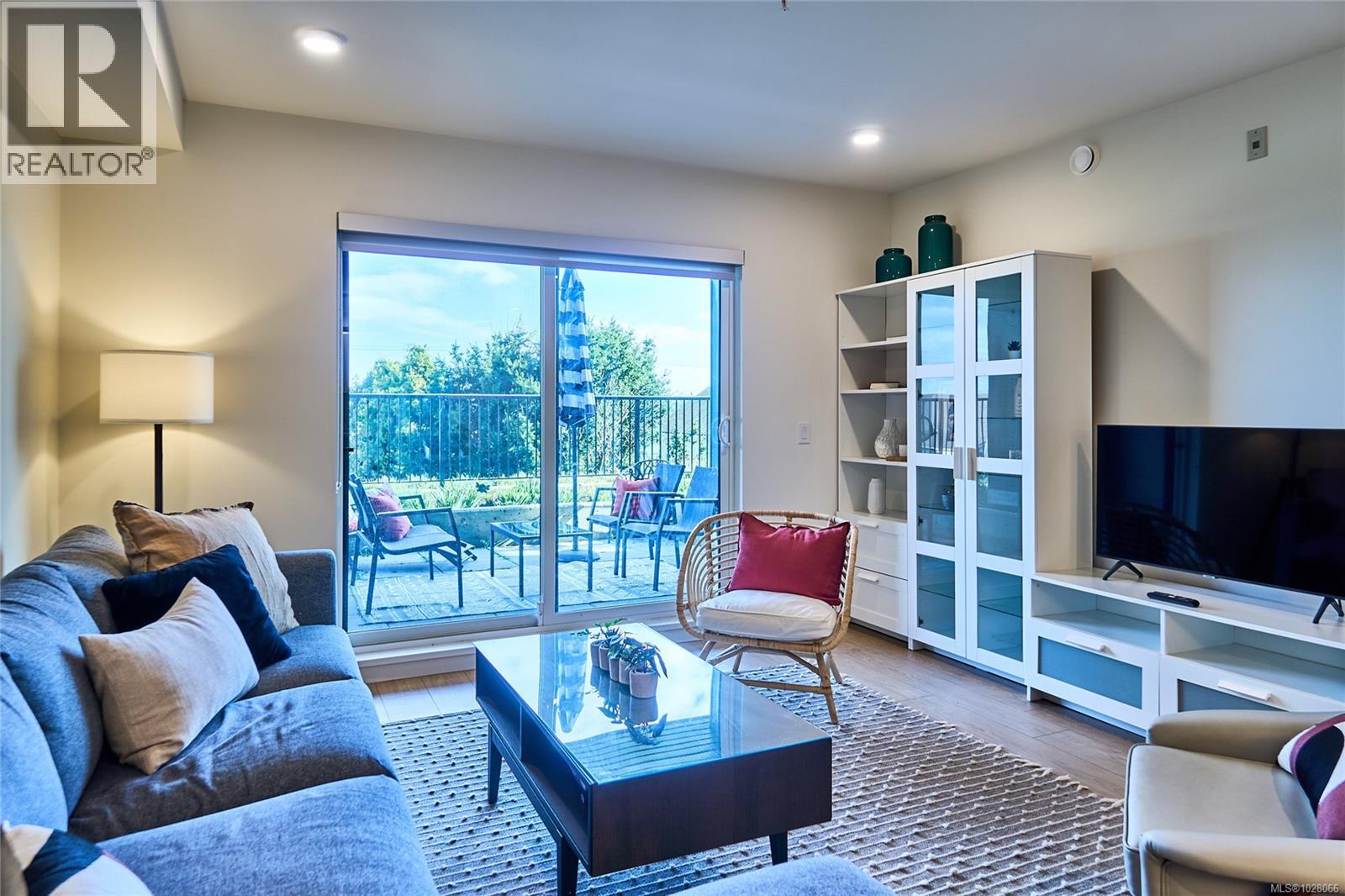 105 45 Haliburton St, Nanaimo, British Columbia  V9R 4V6 - Photo 10 - 1028066