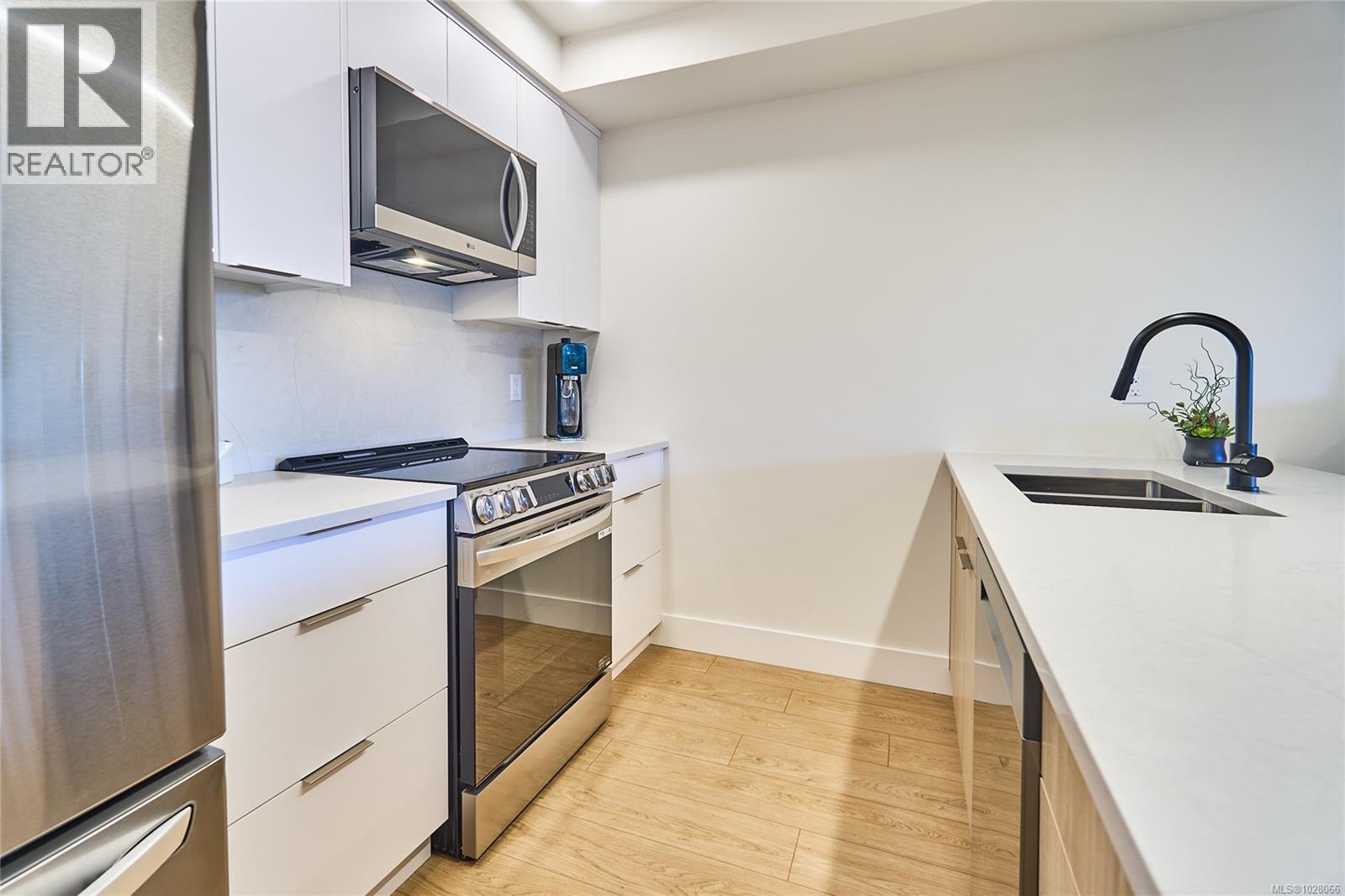 105 45 Haliburton St, Nanaimo, British Columbia  V9R 4V6 - Photo 14 - 1028066