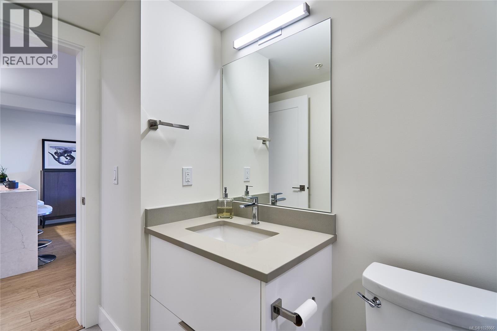 105 45 Haliburton St, Nanaimo, British Columbia  V9R 4V6 - Photo 29 - 1028066