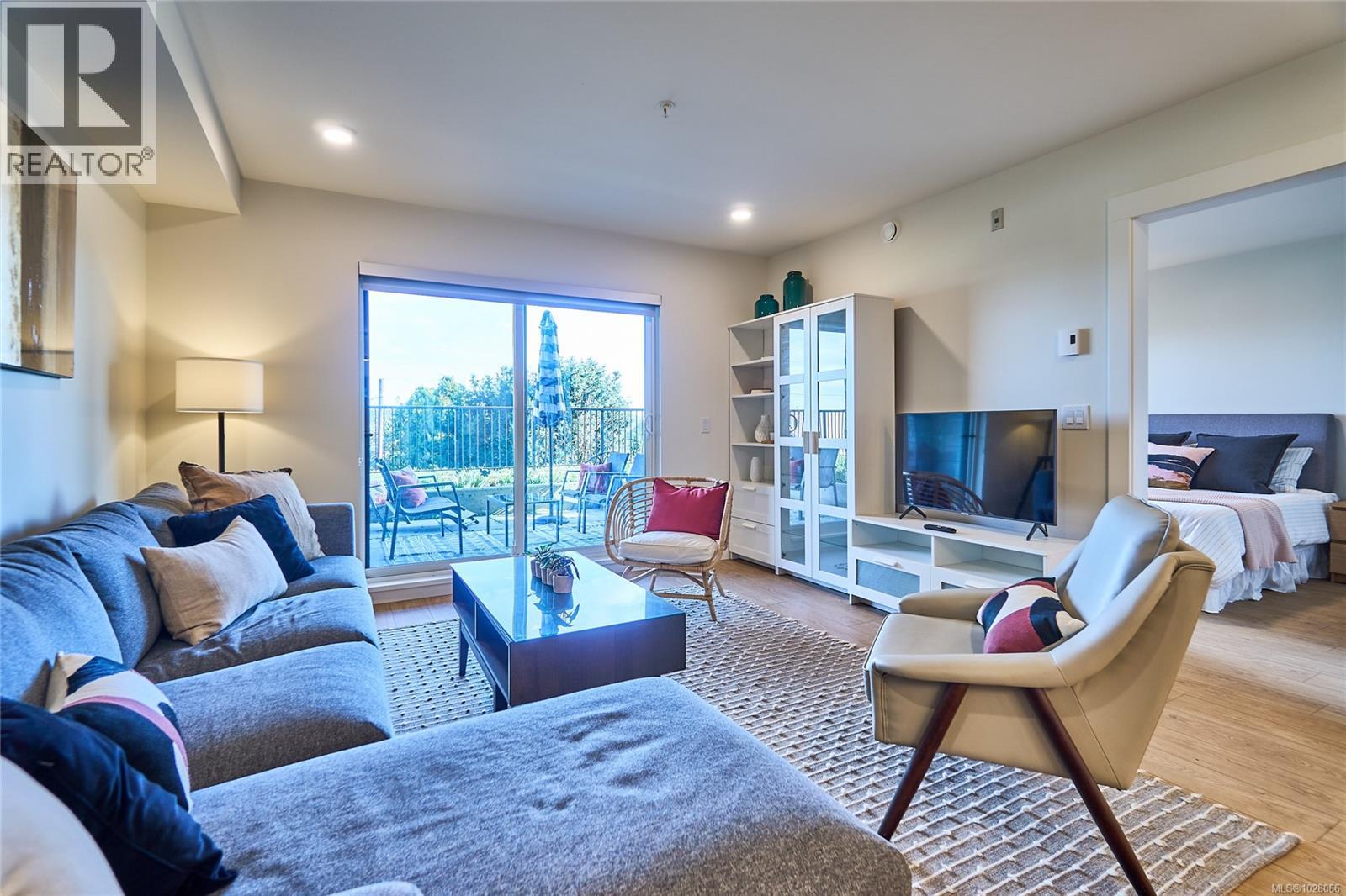 105 45 Haliburton St, Nanaimo, British Columbia  V9R 4V6 - Photo 4 - 1028066