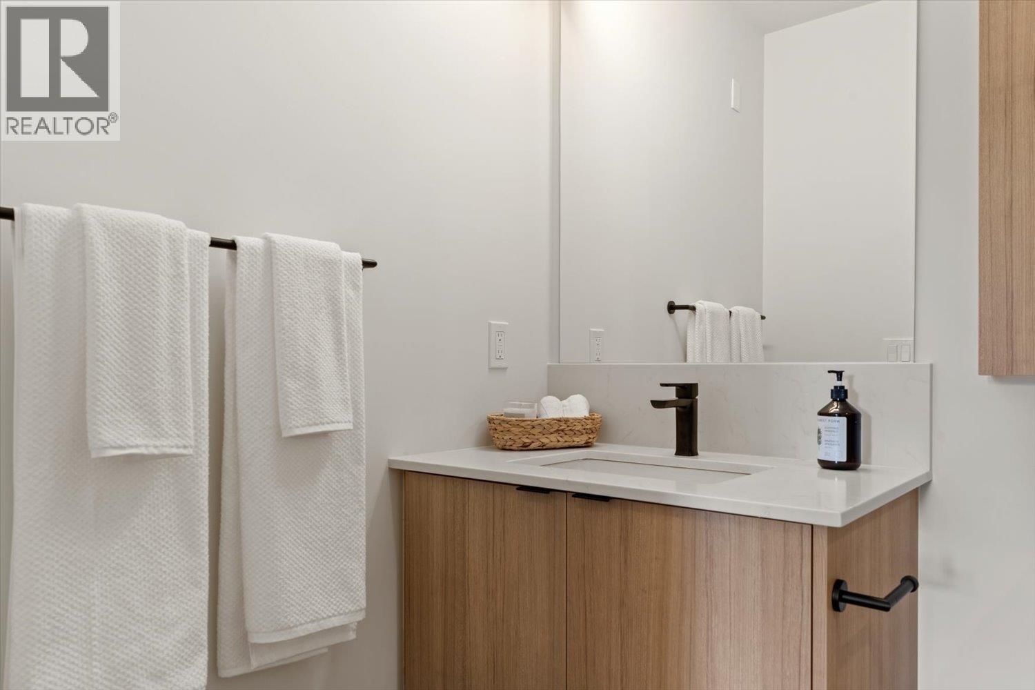 207 2277 Hawthorne Avenue, Port Coquitlam, British Columbia  V3C 1W7 - Photo 24 - R3068386