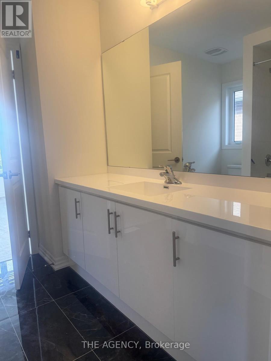 2411 Laurelview Street, Oshawa, Ontario  L1L 0X4 - Photo 22 - E12856160