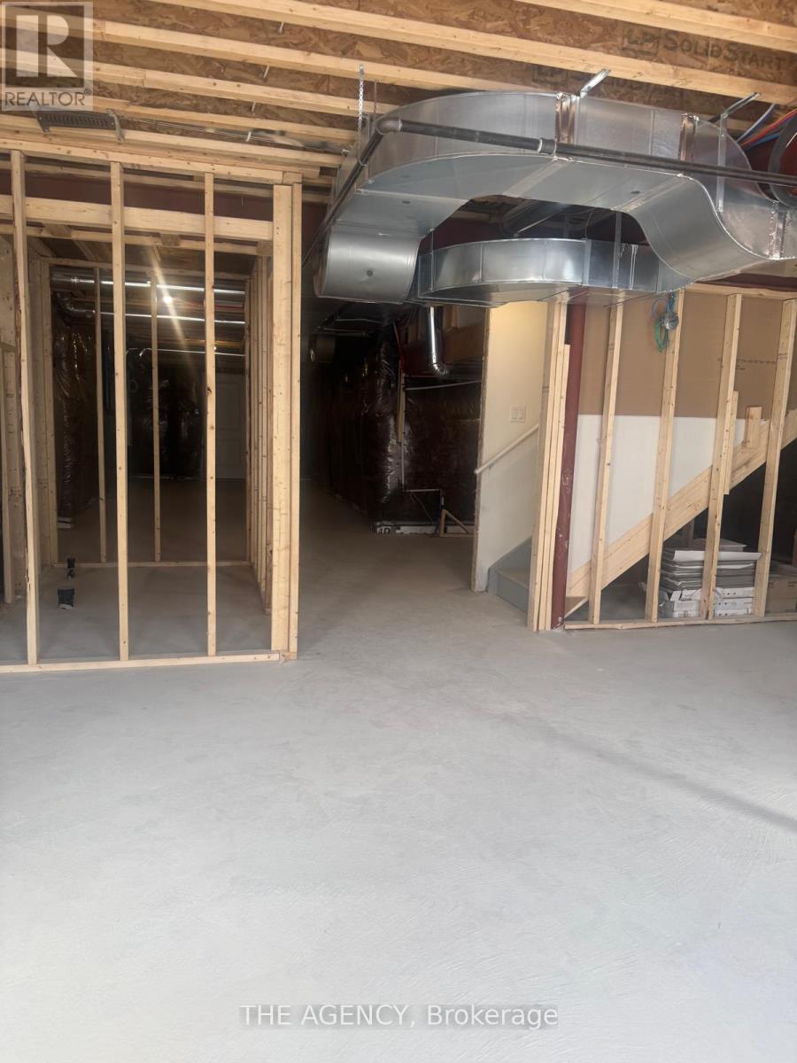 2411 Laurelview Street, Oshawa, Ontario  L1L 0X4 - Photo 32 - E12856160