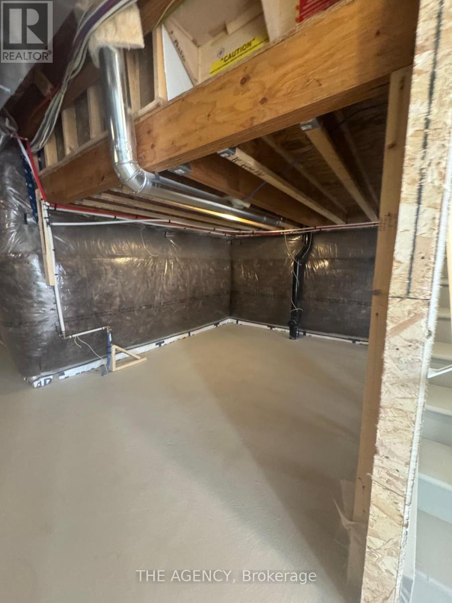 2411 Laurelview Street, Oshawa, Ontario  L1L 0X4 - Photo 34 - E12856160