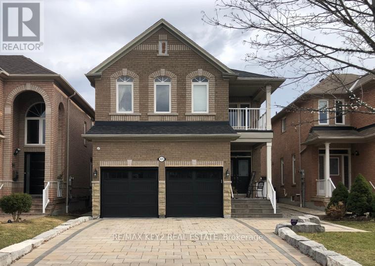 421 PINEVIEW LANE, Pickering, Ontario