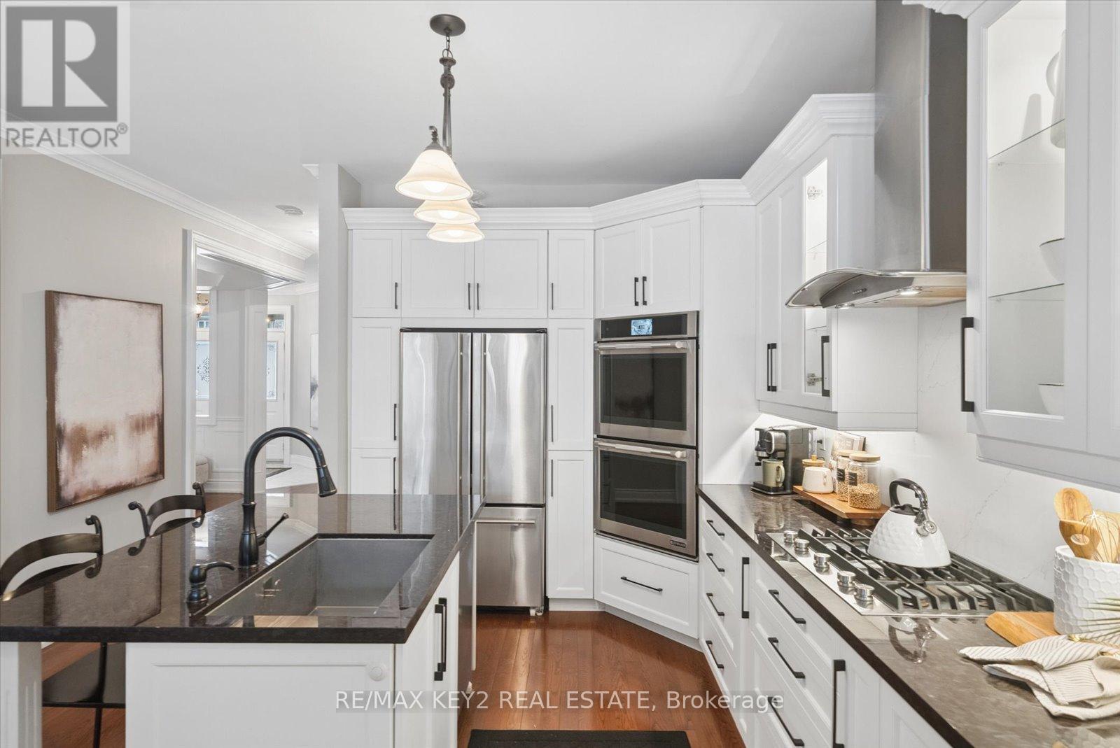 421 Pineview Lane, Pickering, Ontario  L1V 6X4 - Photo 10 - E12856240