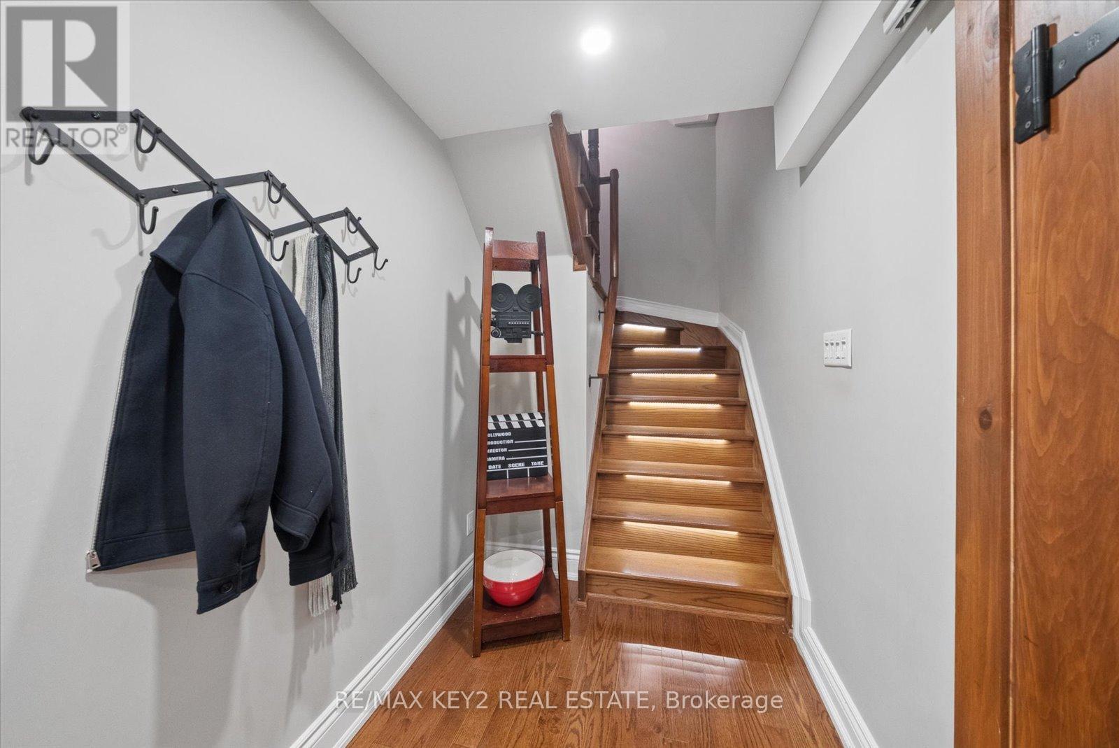 421 Pineview Lane, Pickering, Ontario  L1V 6X4 - Photo 34 - E12856240