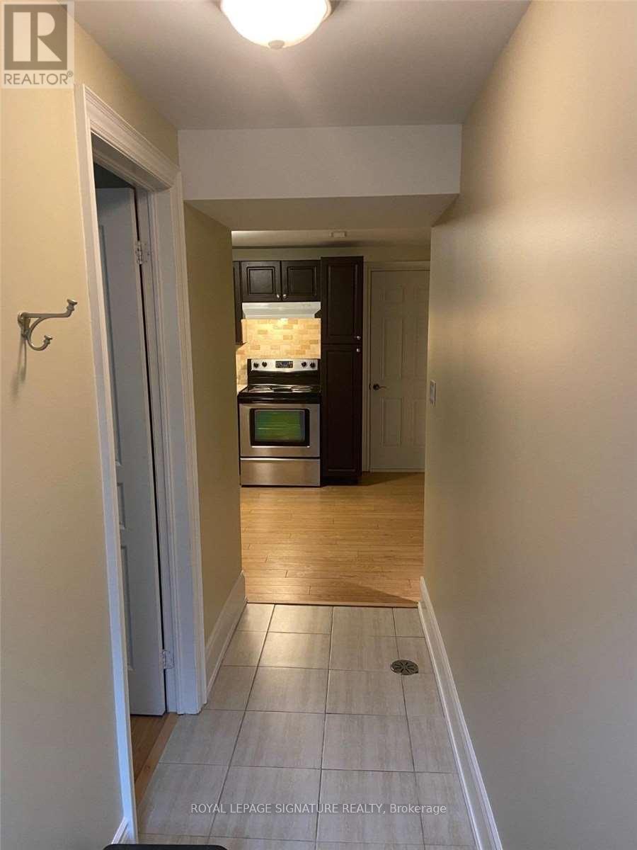 Lower - 41 Kimbermount Drive, Toronto, Ontario  M1T 2Y1 - Photo 2 - E12856328