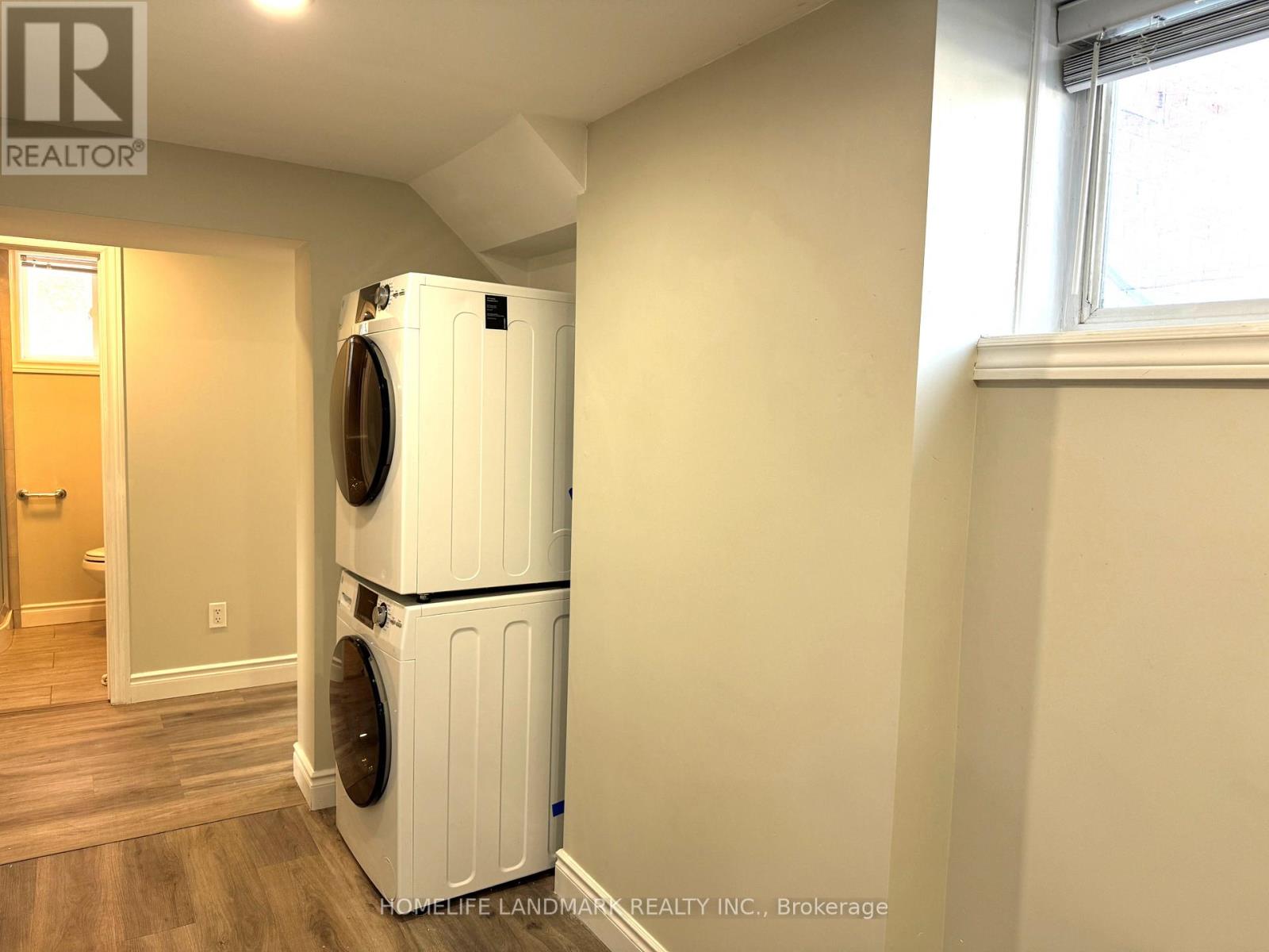 Bsmt - 70 Beacham Crescent, Toronto, Ontario  M1T 1N1 - Photo 11 - E12856352