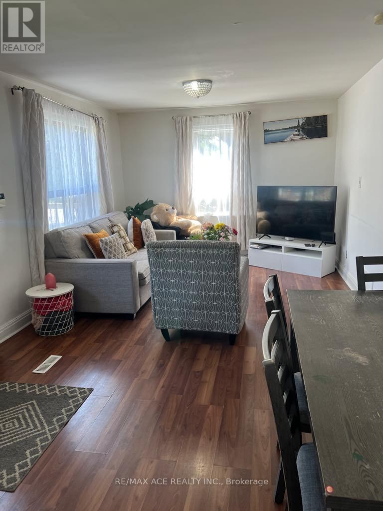 Main - 65 Craiglee Drive, Toronto, Ontario  M1N 2M4 - Photo 2 - E12856376