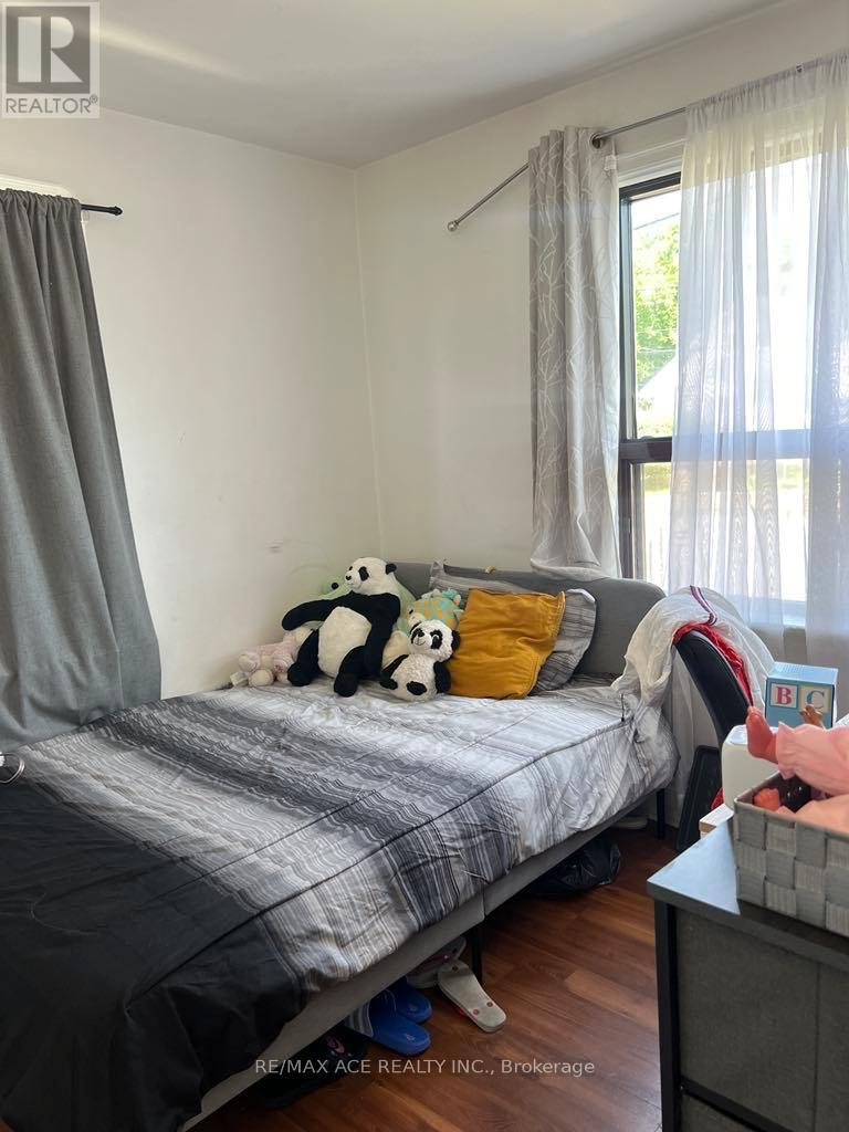 Main - 65 Craiglee Drive, Toronto, Ontario  M1N 2M4 - Photo 4 - E12856376