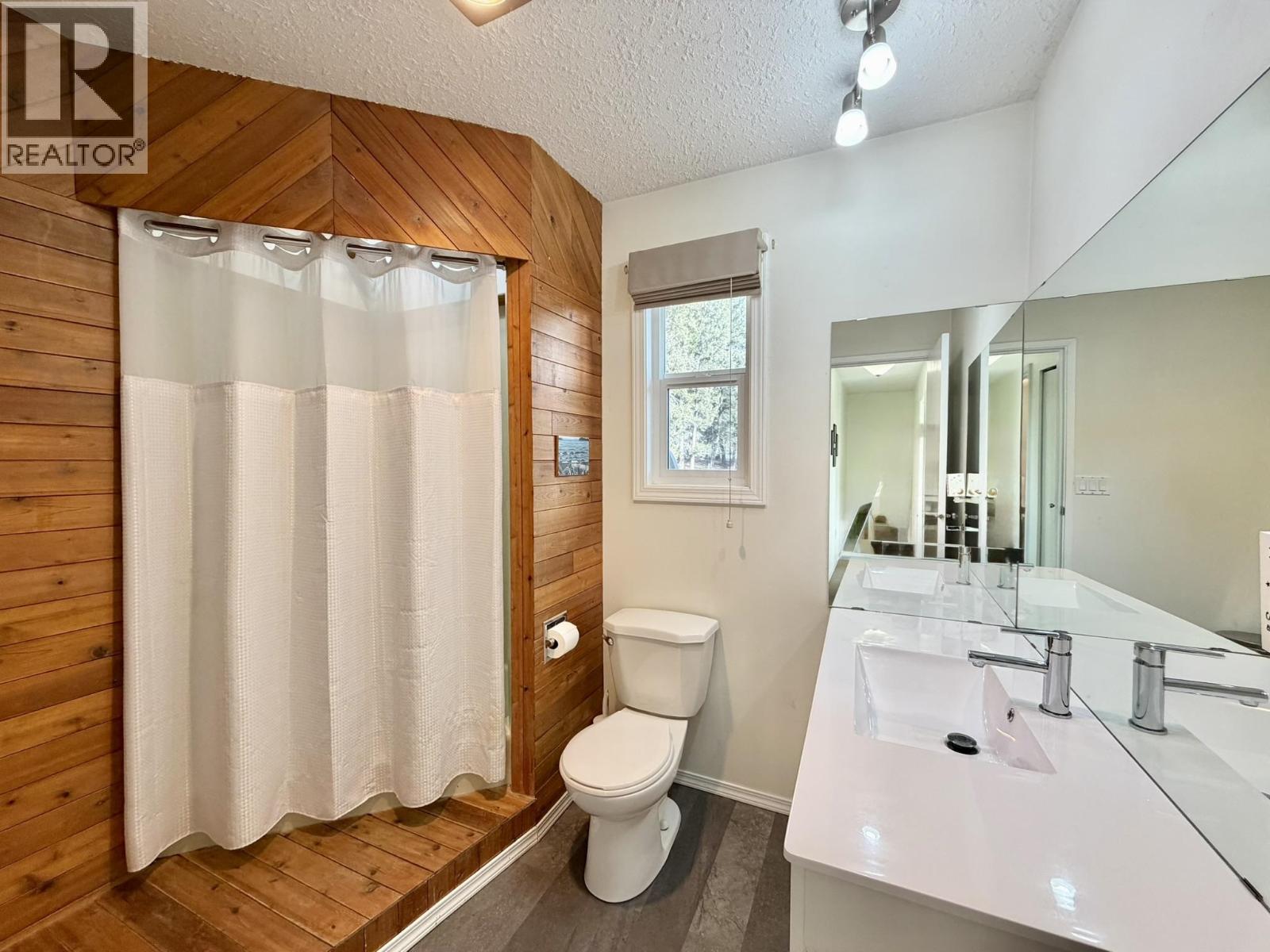 6001 Valleyview Drive, Horse Lake, British Columbia  V0K 2E3 - Photo 23 - R3097078