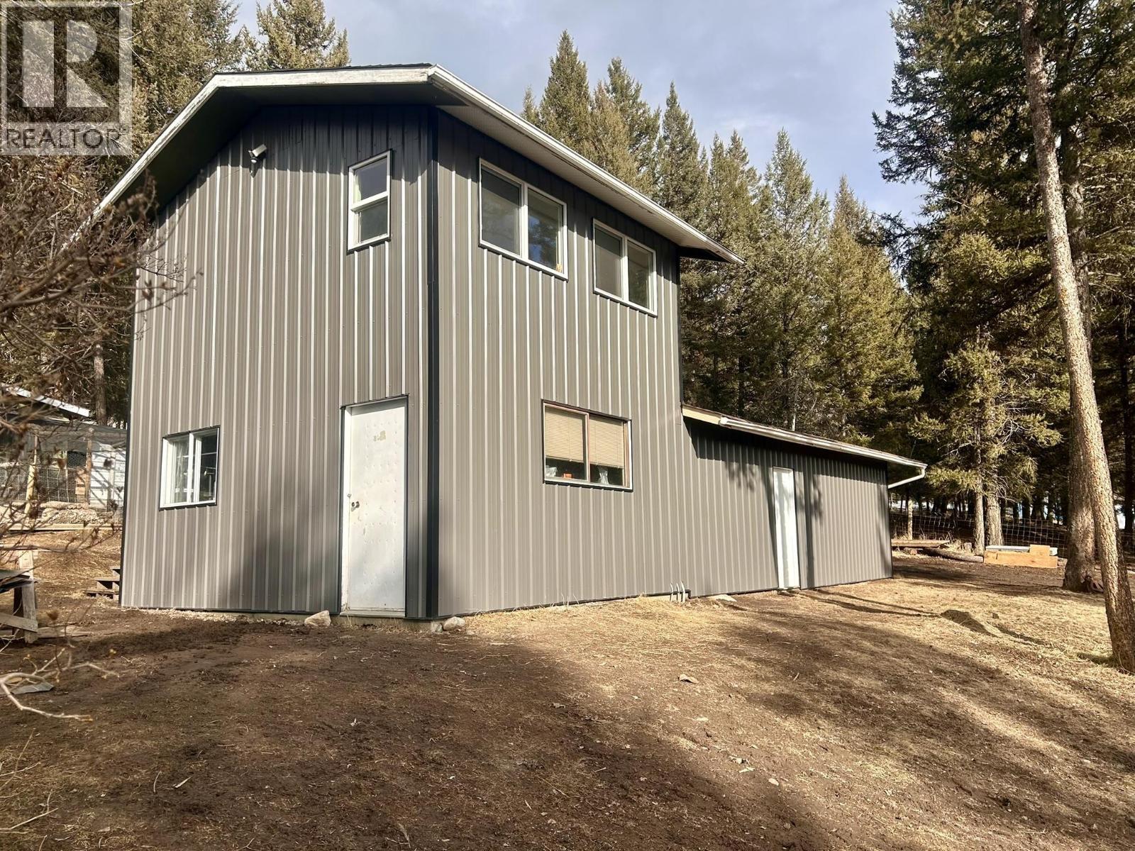 6001 Valleyview Drive, Horse Lake, British Columbia  V0K 2E3 - Photo 35 - R3097078