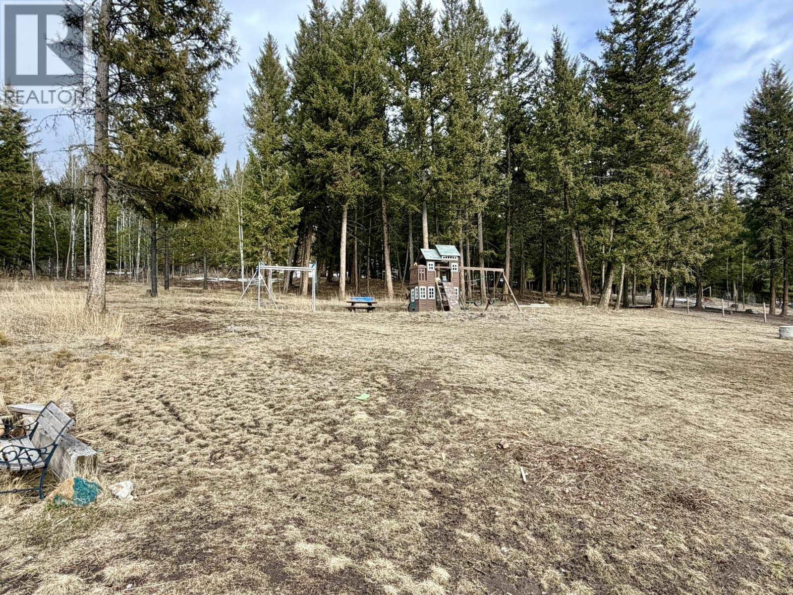 6001 Valleyview Drive, Horse Lake, British Columbia  V0K 2E3 - Photo 5 - R3097078
