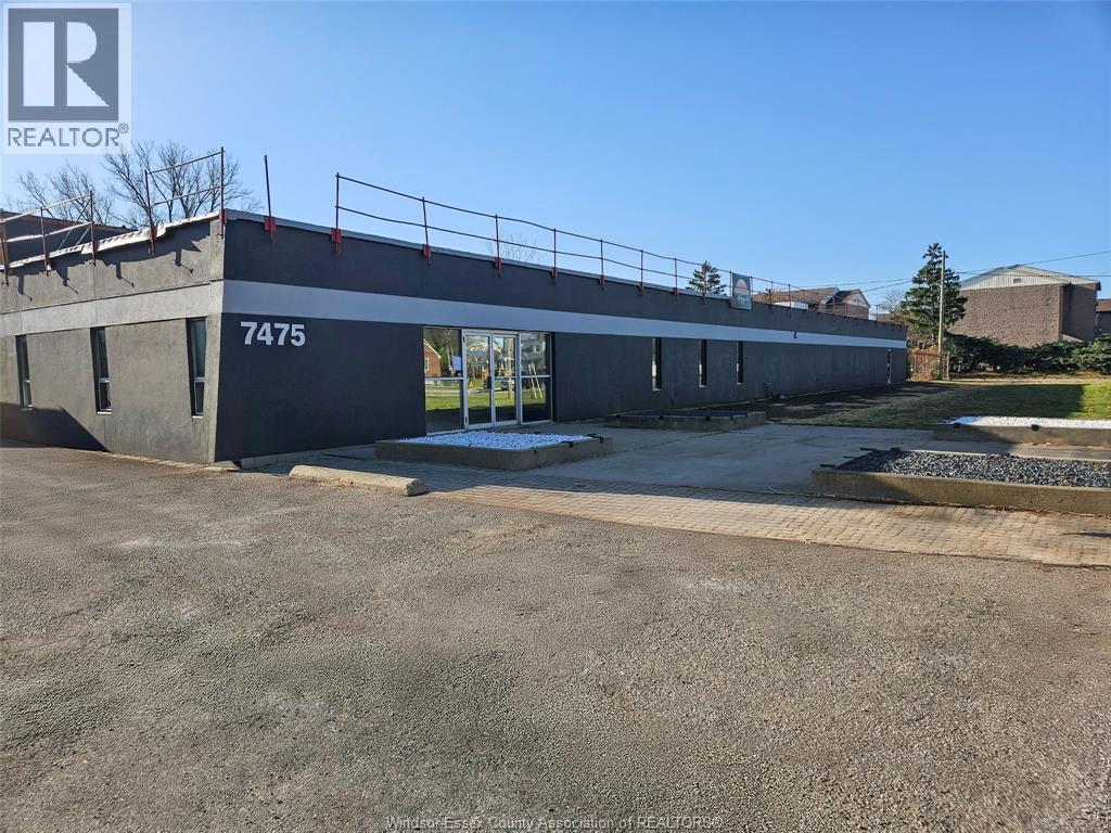 7475 Tranby Avenue, Windsor, Ontario  N8S 2B7 - Photo 3 - 26004774