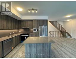 15 KERNS LANE, Richmond Hill, Ontario