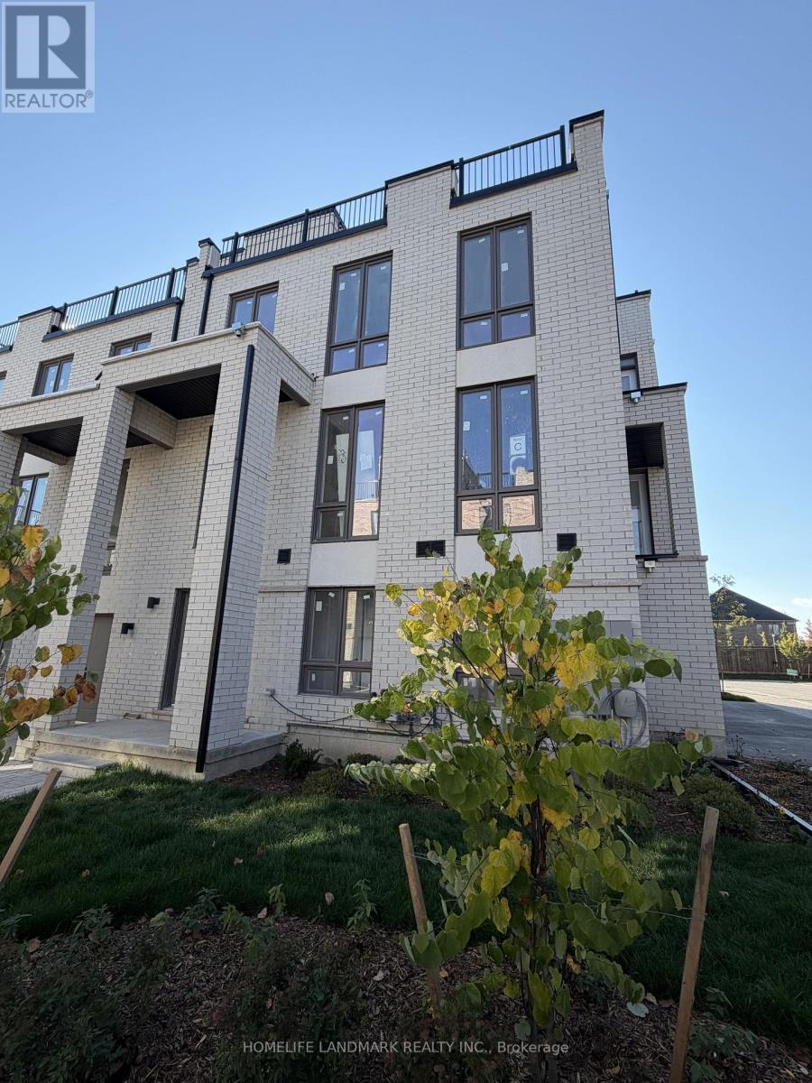 10 Bancroft Lane, Richmond Hill, Ontario  L4E 1M1 - Photo 1 - N12856218