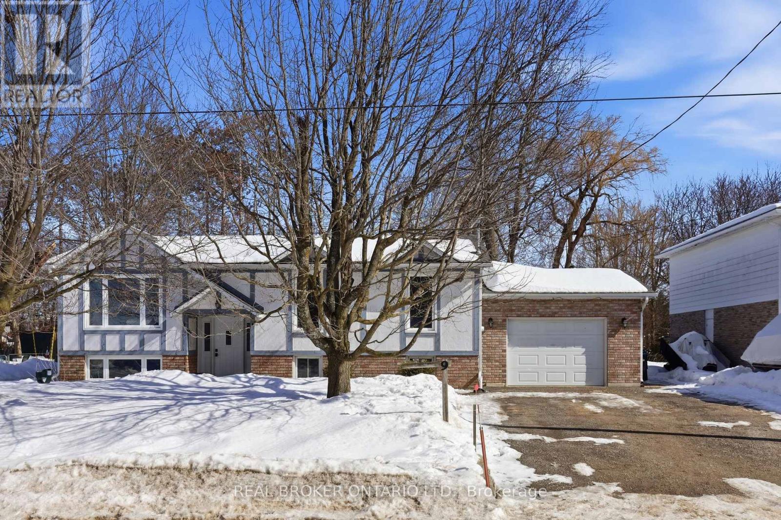 9 PINE PARK BOULEVARD, adjala-tosorontio (everett), Ontario